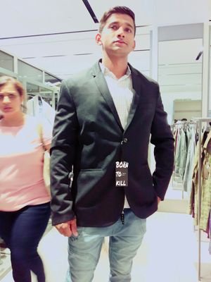 Rakesh6601's profile picture. 