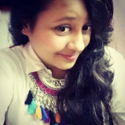 Publicist @GlidaIndia 💚 | Chai Lover | Dreamer | Star Garzer