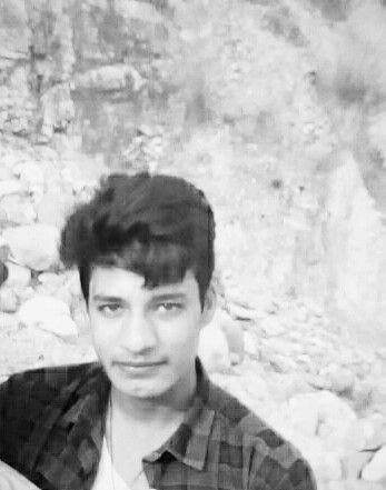 EAddmi's profile picture. 