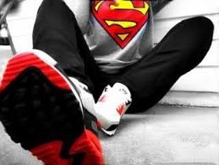 yvescharoo2's profile picture. Bah je suis amusants