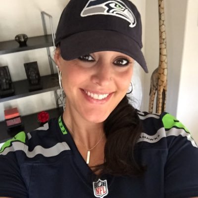 Tirzah32's profile picture. 