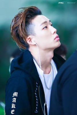 bobbyhng's profile picture. mes dents vont vous faire de l'ombre