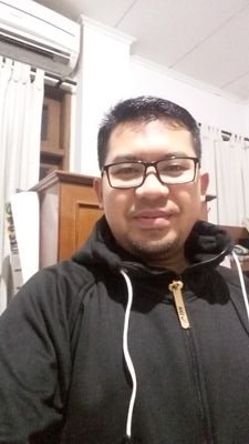 fauzan9194's profile picture. Always be happy