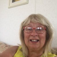 julie stone (@matronstone) 's Twitter Profile