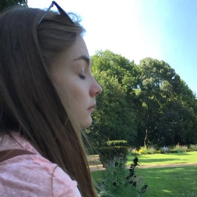 elisehmarshall's profile picture. okay yah. #BRINGBACKDOUBLECHOCOLATEANDORANGEPRETCOOKKE