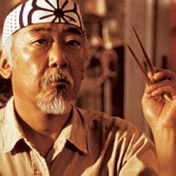 SrmiyagiCR's profile picture. Kárate Kid 4 es una estafa, la Jaden Smith es copia barata, solo 🐍 Kai le hace honor a las películas originales Daniel San sigue siendo un sobon.