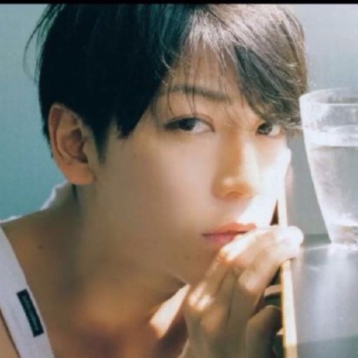 1299339573's profile picture. love music,Japanese drama and photography , 비스트~smap~ 木村拓哉 亀梨和也 kat tun~oor…한국말을 공부하고 있다.