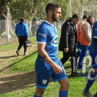 Jugador de Atlético de Rafaela⚽.
Las excusas son para mediocres.
La Criolla - Sta Fe / Rafaela - Sta Fe.