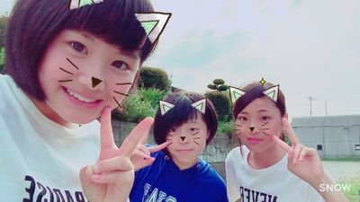 JC②

お馬鹿な3人が平凡な日常をツイーﾄします︎︎☺

❤Riko →basket❀&Johnny'☁LOVE☁
❤Sakura →soft✿&日ハム⚾LOVE⚾
❤Rin →soft❁&にこるん✌LOVE✌

⚠follow welcome↩
⚠事故画が 多発するかもしれません笑
⚠優しい心で 見守ってください✨