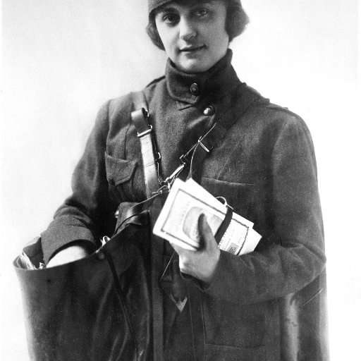 DandoIndyUSPS's profile picture. Dublin born, American success story. Dog lover, tea drinker, ballroom dancer, movie buff.