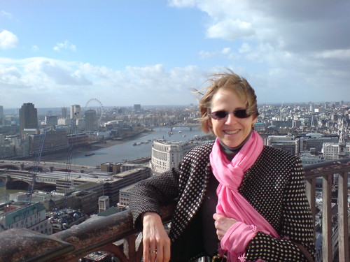 Mummohen with a Devonshire accent world traveller