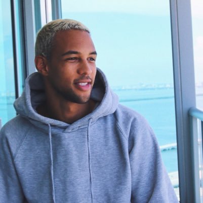 SimonDesue's profile picture. 