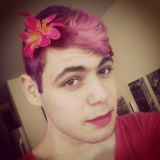 scotty ✿ they/them ✿ i make software for scientists and am also known to enjoy music, coffee, chemistry, and games