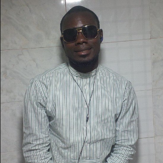 johnsonnature's profile picture. I would sooner live in a cottage and wonder at everything than live in a castle and wonder at nothing