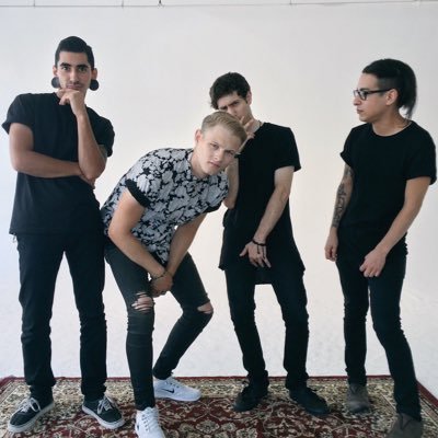 OwlsHead_'s profile picture. Check us out on Spotify: https://t.co/3f1pcnYWO5