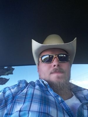 shadowhunter417's profile picture. 