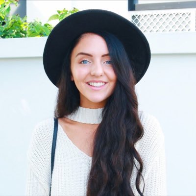 panagiota_bx's profile picture. :)