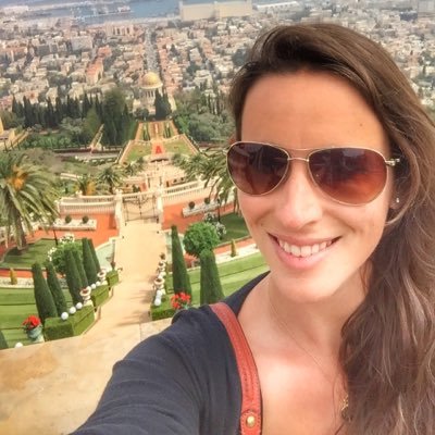 BeckyKutner's profile picture. 