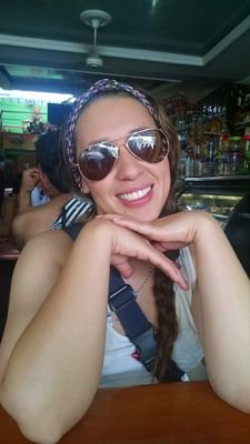 alexacruand's profile picture. Ser sincera y demostrar amor de lo normal