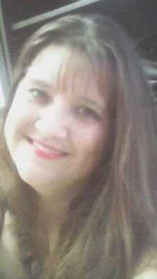 karfeanlui's profile picture. 