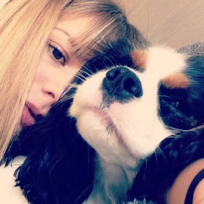 Elodie_Munegu18's profile picture. 