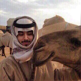 305Mroe's profile picture. كلما أكثرت من الكلام كثرت أخطاؤك إلا ذكر الله فكلما أكثرت منه مسحت أخطاؤك