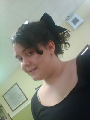 DianeSh73182179's profile picture. 