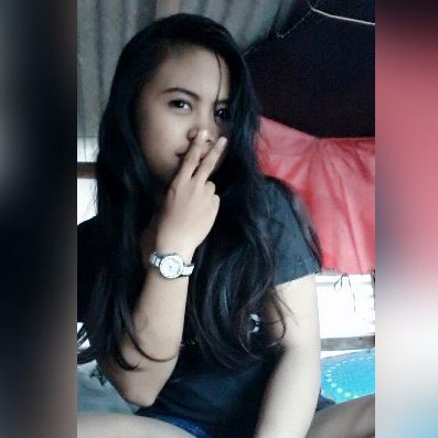 PutuNovia3's profile picture. 