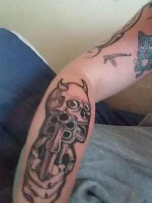 tattoo man (@ConnorLees8)
