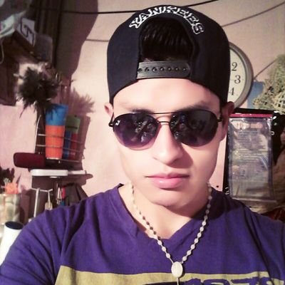 Vivo en La Paz -Bolivia soy hincha del Club Bolivar