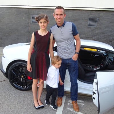 Managing Director @ Skylark Golf & Country Club - husband father Son in the most amazing world :)