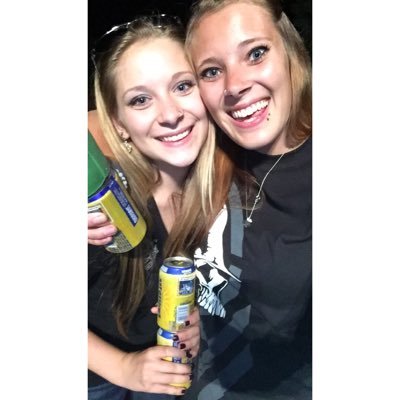 mckaylameyer96's profile picture. Snapchat: meyer6