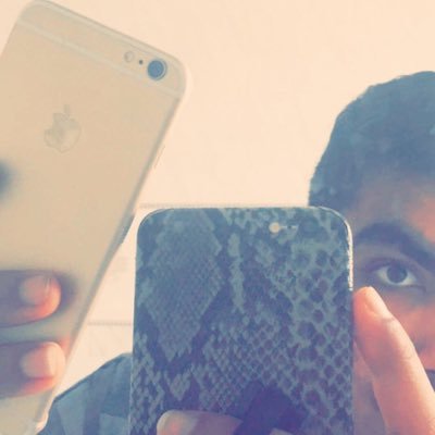 تابعوني على كل قناوات حساباتي المتواجده في الفيديوهات أسفل الشاشه وانتضرو كل جديد لدولة الامارات كلنا فدا الامارات وشكرا لكم استقبل كل أنحاء الخليج 🇦🇪😘