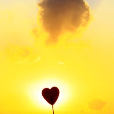 Sunnyhearts_co's profile picture. At Sunny Hearts, we are dedicated to providing compassionate senior care❤️