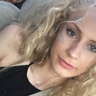kylieelauren's profile picture. 