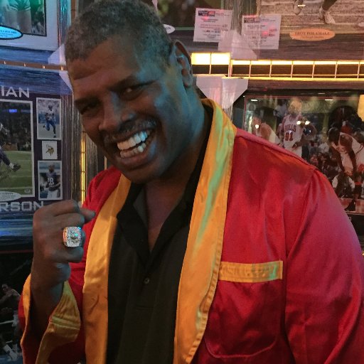 Official Twitter Account of World Heavyweight Champion Boxer LEON “NEON” SPINKS! All inquiries to Spinks family:  LeonSpinksBoxing@gmail.com