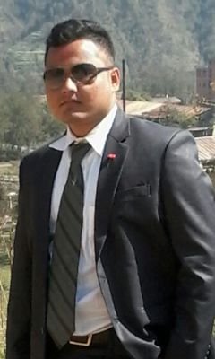 असाधारण बन्न सजिलो हुँदैन तर साधारण बन्न पनि कती कठिन रहेछ बिस्तारै समय ले परिभाषित गर्दैछ र म यो परिभाषा चाहेर पनि मनन गर्न नजानेको एउटाा अन्जान अपरिचित यात्री
