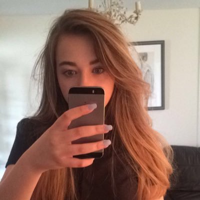 mygayqueens's profile picture. 13 lol