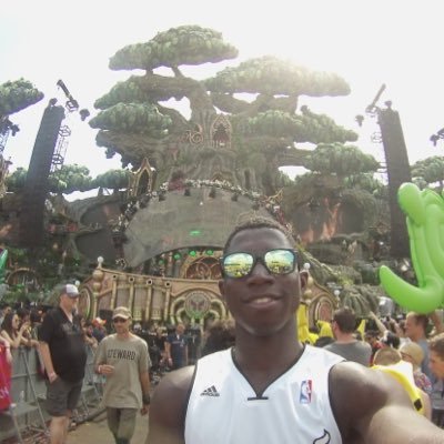 Kwab15's profile picture. Make Every Second Legendary