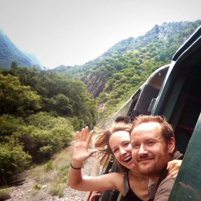 🌍Travel, nature, food & free yoga @yogacandi 🙏 80 countries between us & counting. Vlogs & 360° videos: https://t.co/A20uvfXsvD