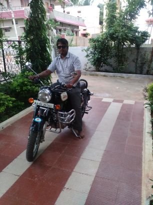 gpatil043's profile picture. 