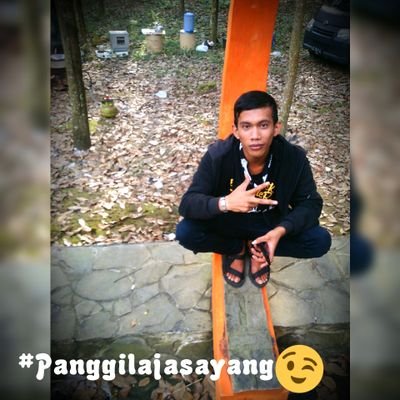 Kenali saya hanya dari mulut saya..Jangan pernah menilai saya dari Kata orang lain..