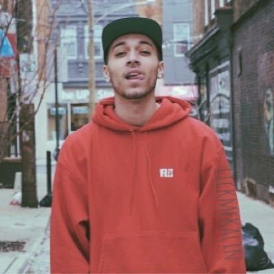 rpwkalin's profile picture. do u ever look at someone's lips and.. u just wanna mmmmmmm