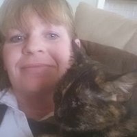 Vicki Elder - @VickiElder1 Twitter Profile Photo