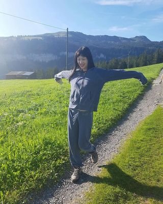 jiingcl's profile picture. 