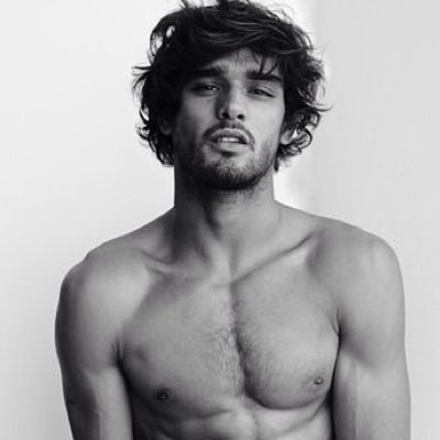 marlonrpgpsy's profile picture. j'lui ai dit t'es belle en pensant qu'est-ce que t'es bonne