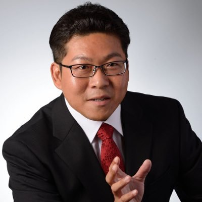 ■今治市波止浜校区出身■波止浜小学校・北郷中学校卒■慶應義塾大学大学院 政策・メディア研究科 修士課程修了■仙谷由人元内閣官房長官 徳島・国会事務所■松下政経塾(30期生)■ 2017年 今治市議会議員選挙にて初当選■2021年 再選(現在2期目)