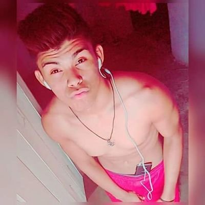 Adayltonn Rodryguess
19 anos ..
Solteiro..
YouTuber ..❤
Tudo posso naquele que mim fortalece.