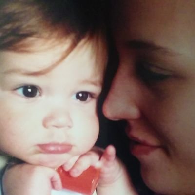 anabelabossio's profile picture. seamos felices total locos ya estamos!!