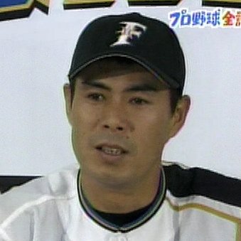 ごわ！ファイターズ一筋22年、ミスターファイターズこと田中幸雄でごわす。大幸じゃないぞ、小幸の方でごわす。もちろん本人とは一切関係ないでごわす。お金がないので人力でbotでごわす。夢はシャウエッセンだけで満腹になることでごわす。紆余曲折あって一人称はおいどん、語尾はゴワ(またはごわす)。最近すっかりめめポン垢でごわす⊕